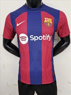 Barcelona 2023/2024 domaci dres