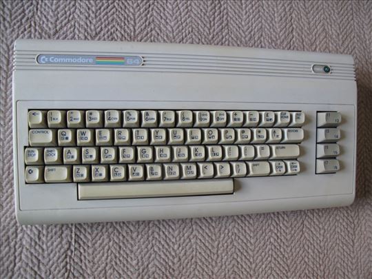 Commodore 64 bez ikakve druge opreme - ne ispravan