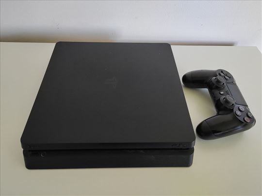 Sony Playstation 4 slim / Fifa 24