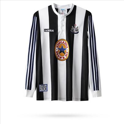 Newcastle United 1995/1997 domaci dres dugi rukavi