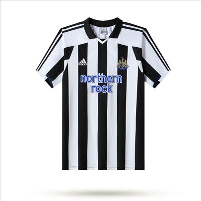 Newcastle United 2003/2005 domaci dres