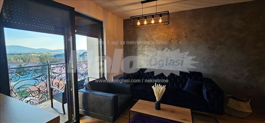 Lux stan na prodaju Zlatibor naselje Palisad