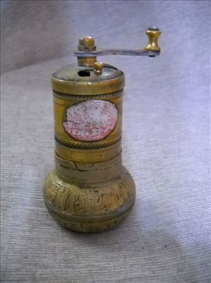 Kolekcionarski mesingani mlin za biber