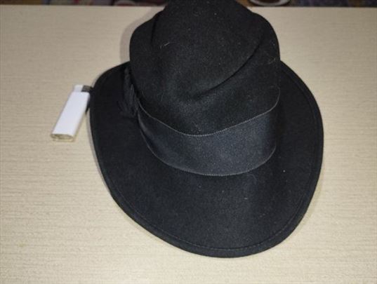 Lovački šešir crni