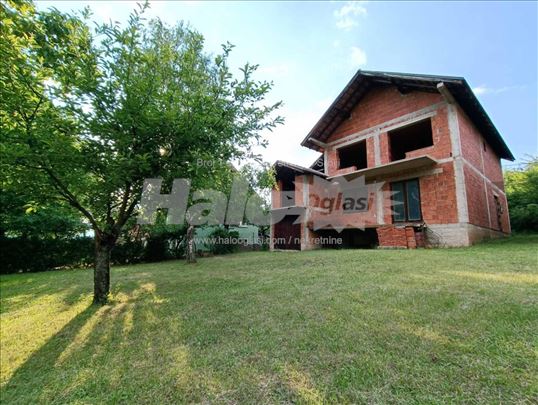 Uknjižena kuća, Karađorđevo brdo, Paraćin