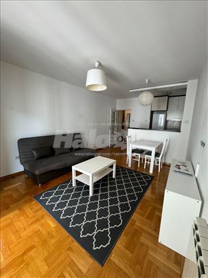 Dimitrija Tucovica 47 kv stan