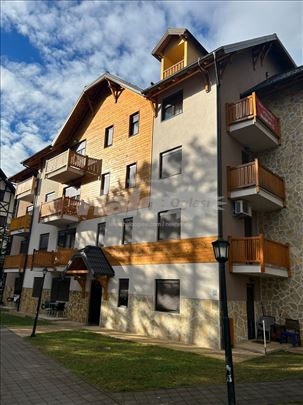 Divan stan na odlicnoj lokaciji 