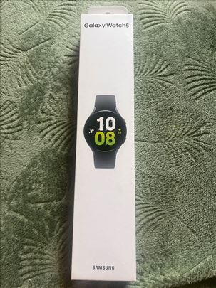 Galaxy Watch5 Bluetooth (44mm case strap 70max) 