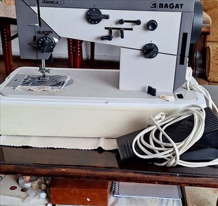 Elektirčna šivaća mašina Bagat - Danica