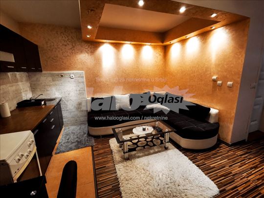 Namešten stan na Zvezdari, Zeleno brdo - 36m2 1.5 