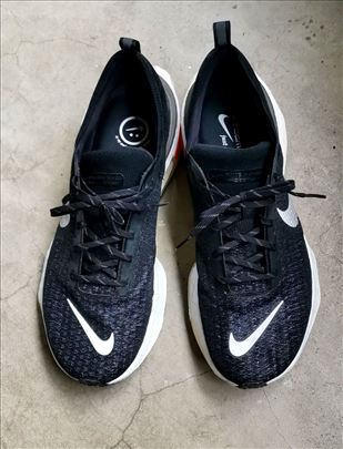 Nike Invincible 3