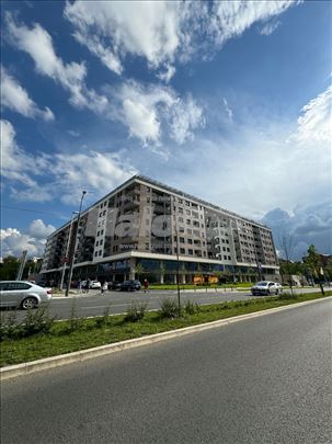 Izdajem garazno mesto u park vila residence