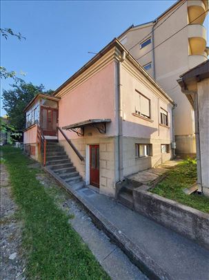 Kuća, naselje Pivara 77m2