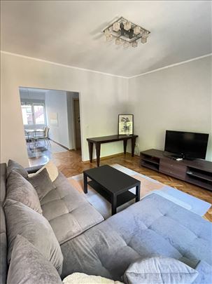 Tašmajdan, renoviran, komforan, ID 1373