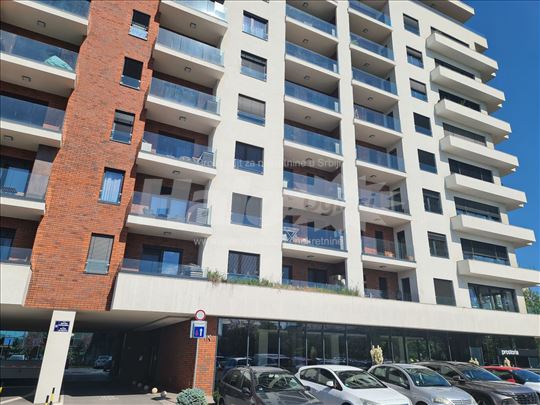 SQUARE 43, novogradnja 74m2, Rezervisan