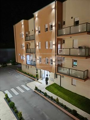 Izdaje se stan od 40m2 u novoj zgradi u Boleču