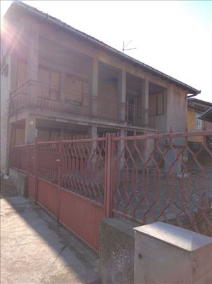 Kuća u Kragujevcu, naselje Pivara, 96m2