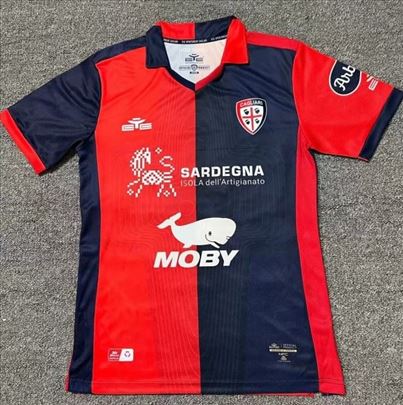 Cagliari 2023/2024 domaći dres