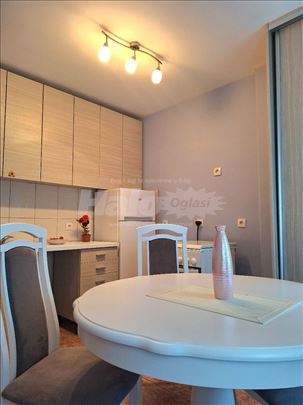 Stan na odličnoj lokaciji