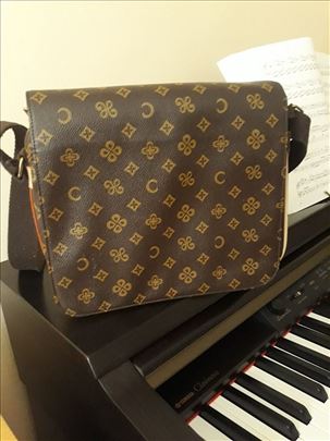 Louis Vuitton neferful cvrsta torba