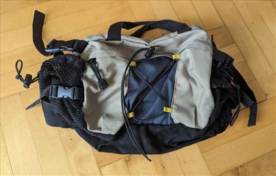 4 sportske torbe oko struka
