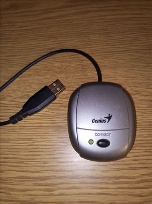 Poklanjam USB adapter za Genius bežičnu tastaturu
