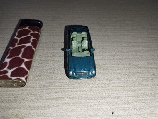 Metalni automobil 29