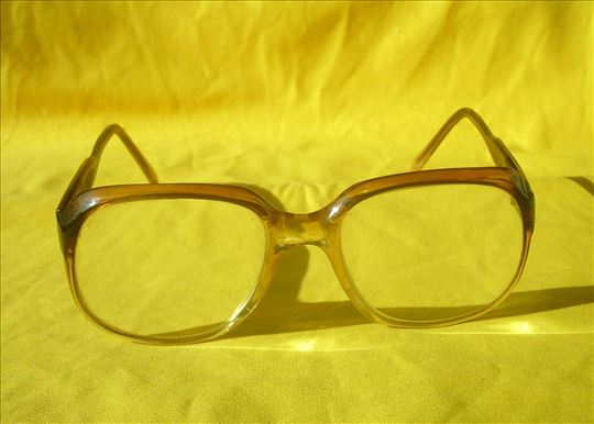 Naočare sa dioptrijskim okvirom
