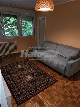 Vlasnik izdaje 1.5 stan! Računi uračunati!