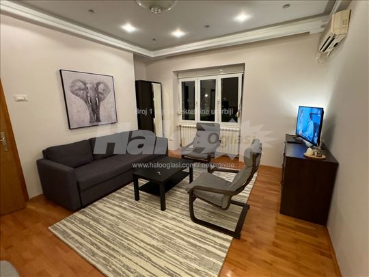 Novi Beograd Paviljoni blok 7 - dvosoban useljiv