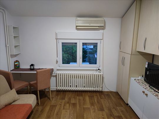 Garsonjera u širem centru Pančeva