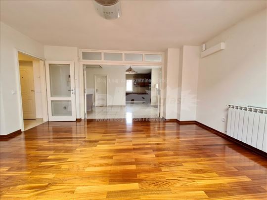 Penthouse 147m2 + attic 60m2, Dorcol