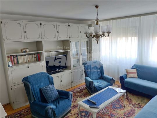 Izdajem dvosoban namešten stan 