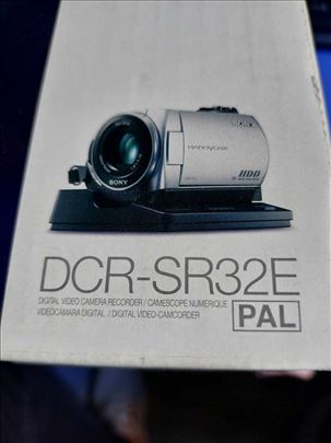 SONY Handycam  DCR-SR32 E    30 gb hdd