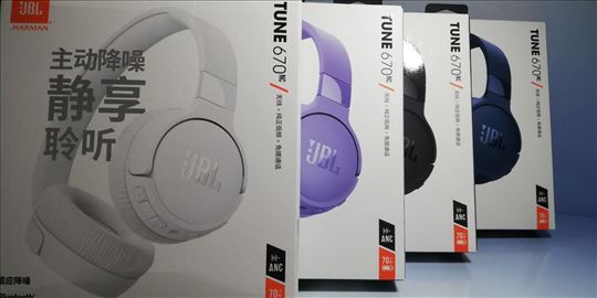 670NC Noise Cancelling Headphones White