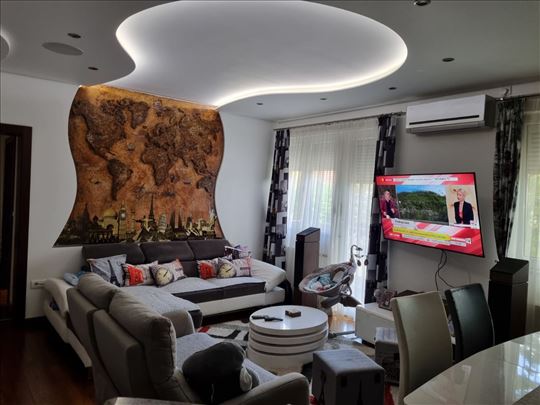 Centar 5.0 namešten, parking