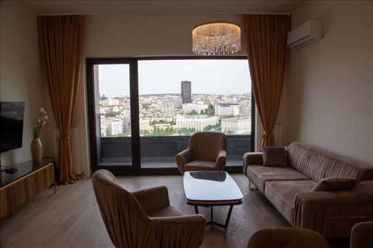 BW Aria prelep panoramski pogled na grad 