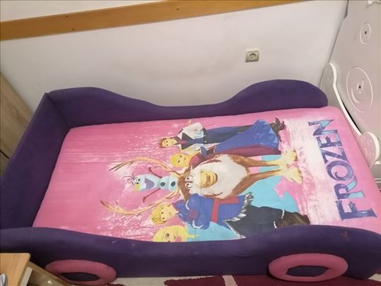 Dečiji krevet Frozen  u odlicnom stanju 