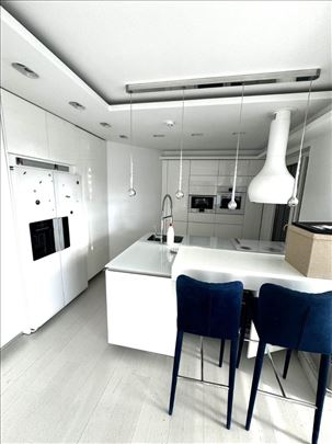 Luksuzan penthaus, Prote Mateje, Vračar, 263 m2