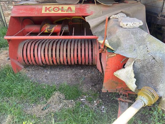 Presa za baliranje Köla Rivale II