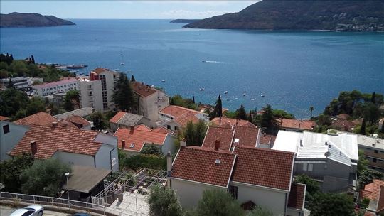 Herceg Novi , pogled na more 