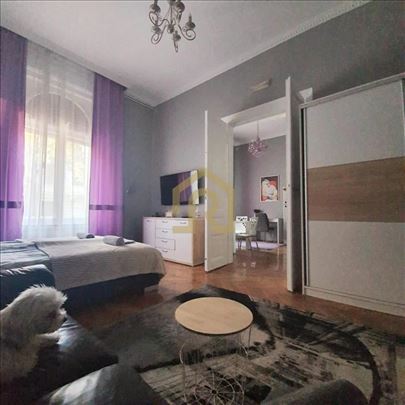 Izdavanje, pp, Francuska, 47m2, Id1165