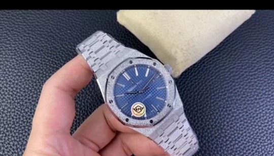 AudemarsPiguet RoyalOak AP   Audemars Piguet Ro