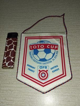 Zastavica Toto Cup