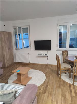 Nova garsonjera na Podbari!