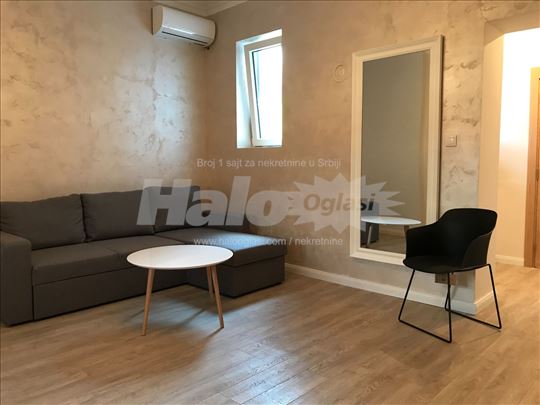 Moderna opremljena garsonjera, 26m2 