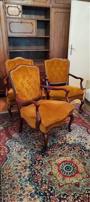 Stilske stolice 3 komada