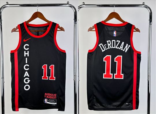  DeMar DeRozan - Chicago Bulls NBA dres 8