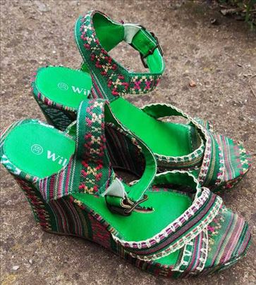 Wilady sandale na platformu br. 39 