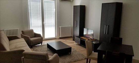 Gundulićev venac, renoviran, komforan, ID 10930